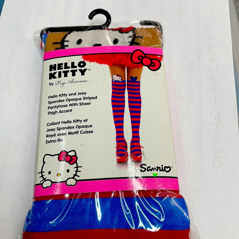Hello Kitty spandex opaque striped pantyhose